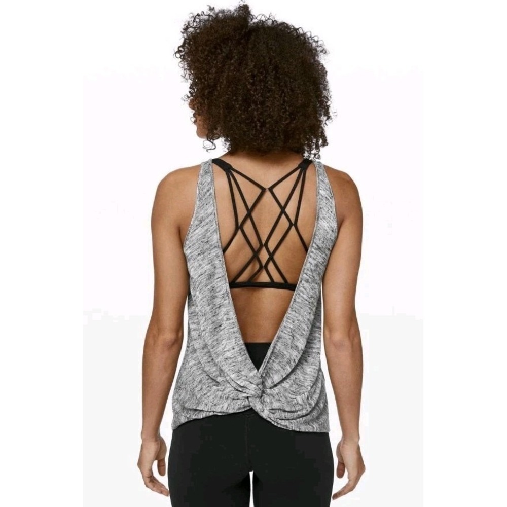 2pc Lululemon Mix & Mingle Tank Heathered Gray Black Woman 4 Yoga Linen Blend